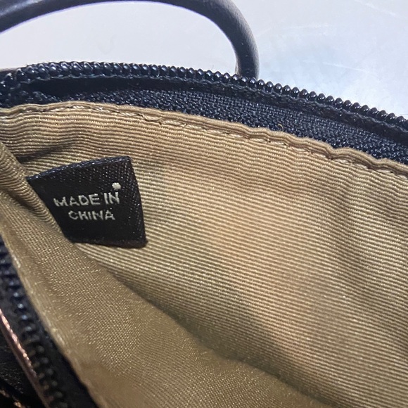 Vintage Coach Black Leather Wristlet - Picture 6 of 6